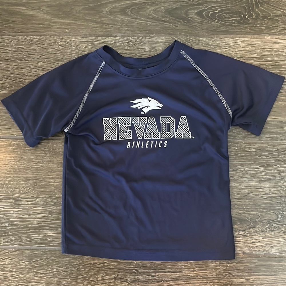 Nevada Wolfpack drifit shirt